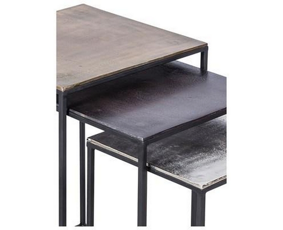 Tables gigognes Threefold de Renwil