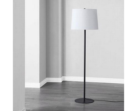 Lampe sur pied Nevin de Renwil