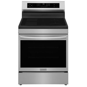 Cuisinière à induction autonome de 30 po avec friteuse à air Frigidaire Gallery - GCRI306CBF