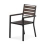 Chaise empilable extérieure noyer de Transformer table