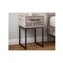 Table de chevet Neilsville de Ashley - EB2320-291