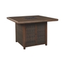 Table de bar Paradise Trail avec foyer de Ashley - P750-665