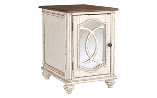 Table de bout Realyn de Ashley - T743-7