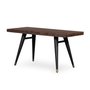 Bureau de travail de LH Imports