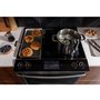Cuisinière encastrable électrique à induction de 30 po GE Profile - PHS93XYPFS