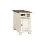 Table de bout Realyn de Ashley - T523-7