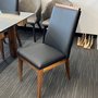 Chaise de cuisine en noyer de Verbois