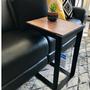 Table d'apoint en noyer Forges Design