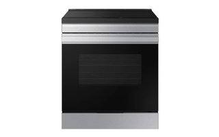 Cuisinière encastrable à induction de 6,3 pi³ avec friture à air Samsung - NSI6DG9300SRAC