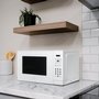 Four à micro-ondes de comptoir de 17 po, 1.1 pi³ avec 6 options pratiques de cuisson automatique Danby - DBMW1121BWW