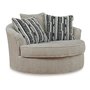 Chaise d'appoint pivotante surdimensionnée Calnita de Ashley