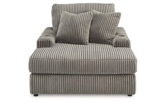 Chaise Lindyn de Ashley
