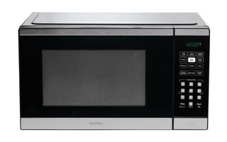 Four à micro-ondes de comptoir de 19 po, 0.9 pi³ avec 6 options pratiques de cuisson automatique Danby - DBMW0925BBS