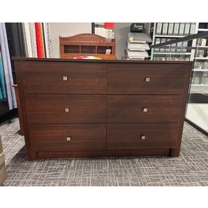 Bureau double