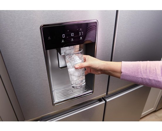 Réfrigérateur à 4 portes à profondeur de comptoir de 36 po avec distributeur de glaçons Whirlpool - WRQC7836RZ