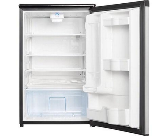 Réfrigérateur compact de 21 po, 4,4 pi³ Danby - DAR044A4BSSDD
