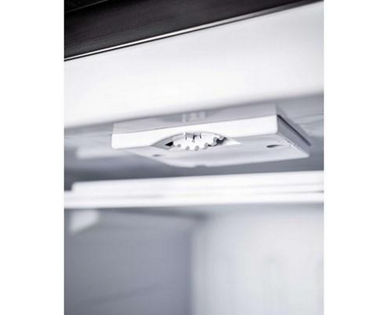 Congélateur vertical Designer de 8.5 pi³ Danby - DUFM085A4TDD