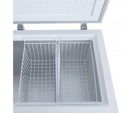 Congélateur horizontal de 17.1 pi³ avec éclairage DEL Danby - DCFM171A1WDB