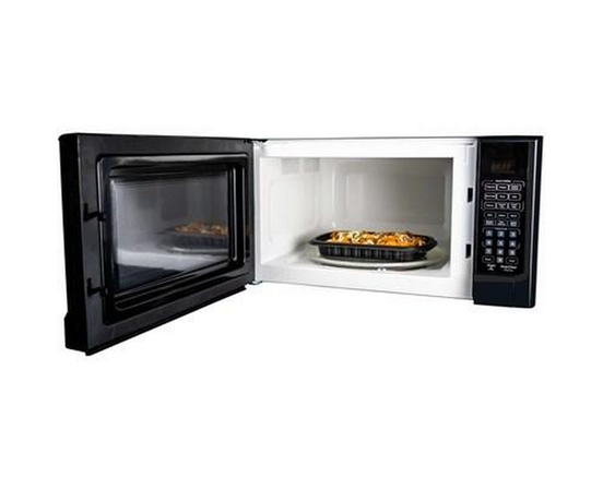 Four à micro-ondes de comptoir de 1,4 pi³. Danby - DDMW01440BG1