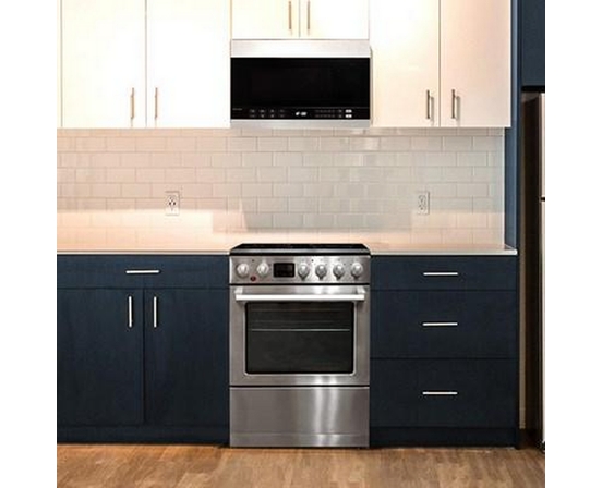 Cuisinière électrique de 24 po Danby - DRCA240BSSC