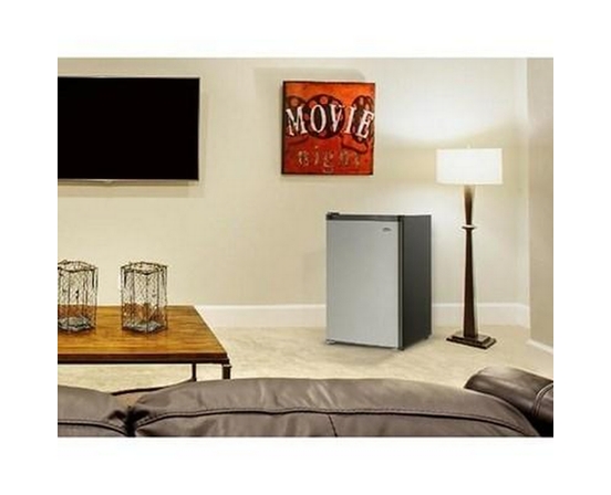Réfrigérateur compact amovible de 21 po, 4,5 pi³ Danby - DCR045B1BSLDB