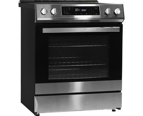 Cuisinière encastrable à induction de 30 po avec convection européenne véritable Danby - DIRC300BSSC