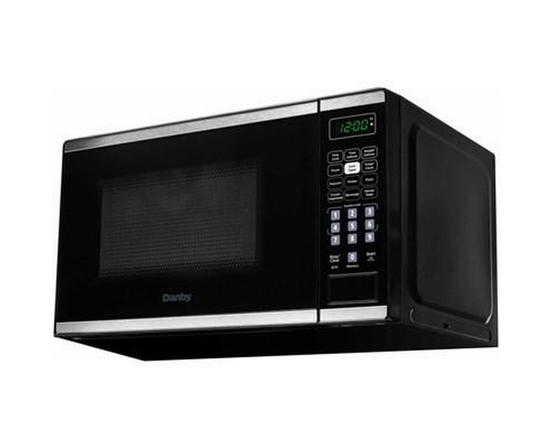 Four à micro-ondes de comptoir de 17 po, 0.7 pi³ avec 6 options de cuisson automatique Danby - DBMW0722BBS