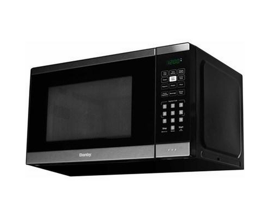 Four à micro-ondes de comptoir de 17 po, 1.1 pi³ avec 6 options pratiques de cuisson automatique Danby - DBMW1126BBS