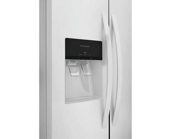 Réfrigérateur côte-à-côte amovible de 33 po., 22,2 pi³ avec système distributeur d'eau et de glaçons Frigidaire - FRSS2323AW