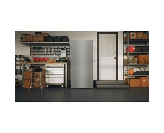 Congélateur vertical de 20 pi³ Frigidaire - FFUE2022AF