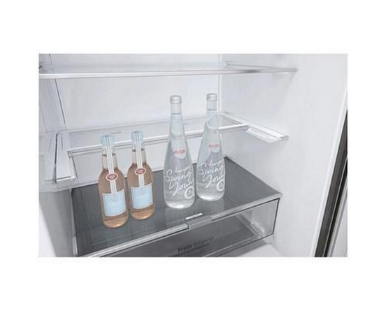 Réfrigérateur à congélateur inférieur à profondeur de comptoir de 28 po., 14,7 pi³ avec Multi-Air Flow Cooling LG - LBNC15251V