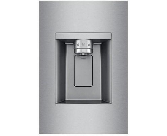 Réfrigérateur trois portes avec porte à deux battants à profondeur de comptoir MAX™ de 36 po, 26 pi³ avec Mirror InstaView® LG - LRYKC2606S