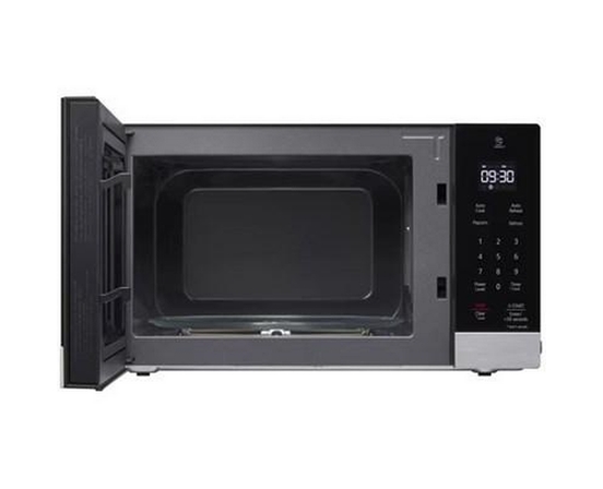 Four à micro-ondes de comptoir de 18 po, 0,9 pi³ avec inverter intelligent LG - MSER0990S