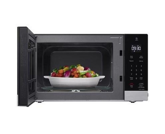 Four à micro-ondes de comptoir de 18 po, 0,9 pi³ avec inverter intelligent LG - MSER0990S
