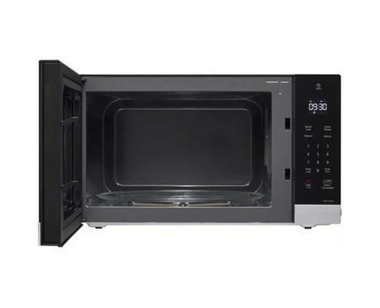 Four à micro-ondes de comptoir de 22 po, 1,5 pi³ avec inverter intelligent LG - MSER1590S