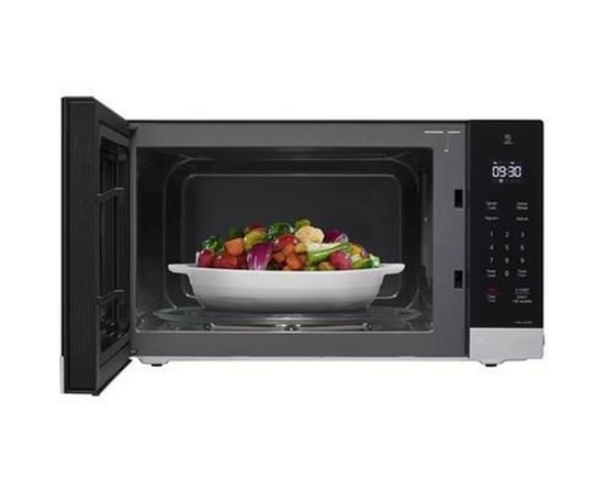 Four à micro-ondes de comptoir de 22 po, 1,5 pi³ avec inverter intelligent LG - MSER1590S
