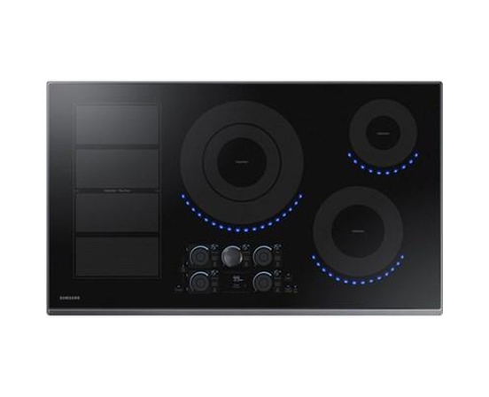 Table de cuisson encastrée à induction de 36 po. avec Virtual Flame Technology™ Samsung - NZ36K7880UG/AA