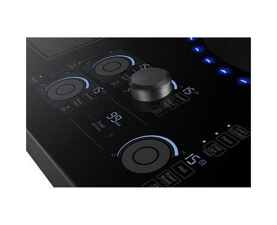 Table de cuisson encastrée à induction de 30 po. avec Virtual Flame Technology™ Samsung - NZ30K7880UG/AA