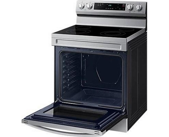 Cuisinière amovible électrique de 30 po. avec connectivité WI-FI Samsung - NE63A6111SS/AC