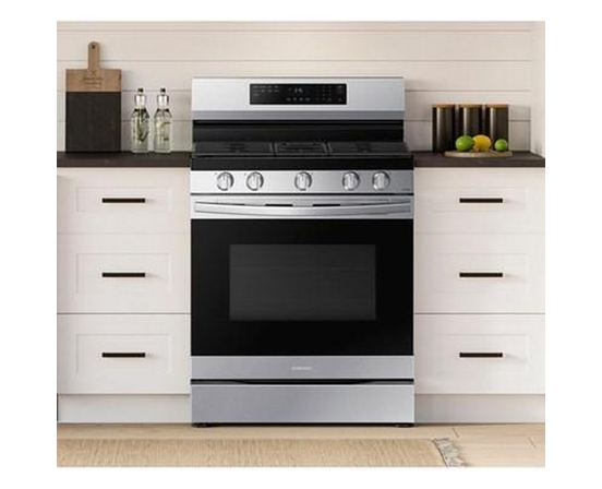 Cuisinière amovible à gaz de 30 po. avec connectivité WI-FI Samsung - NX60A6511SS/AA