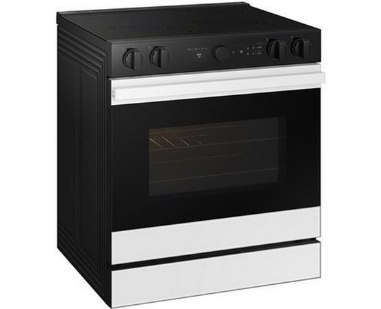 Cuisinière électrique Smart Bespoke de 6,3 pi³ Samsung - NSE6DB870012/AC