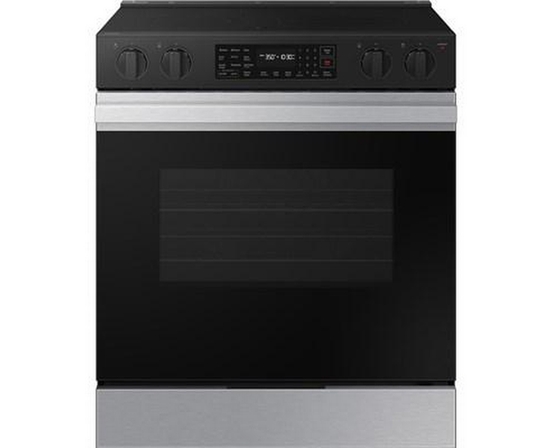 Cuisinière électrique Smart Bespoke de 6,3 pi³ Samsung - NSE6DG8300SR/AC