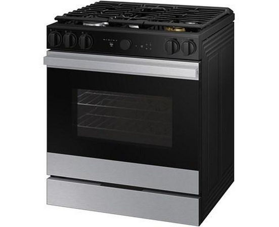 Cuisinière à gaz Smart Bespoke de 6,0 pi³ Samsung - NSG6DG8700SR/AA