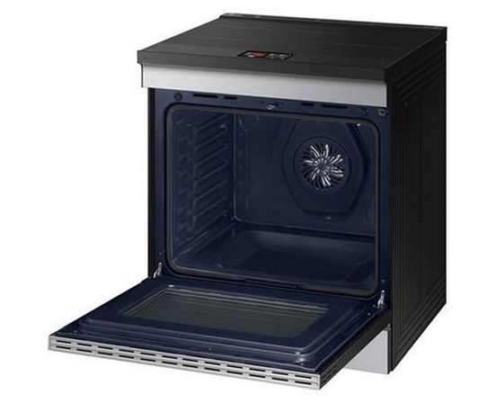 Cuisinière à induction Bespoke de 6,3 pi³ Samsung - NSI6DG9900SR/AC