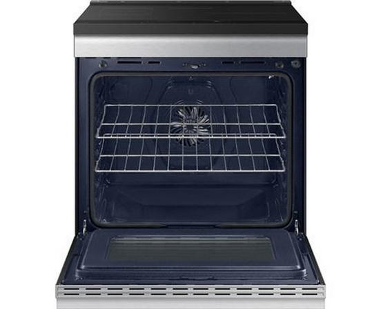 Cuisinière à induction Smart Bespoke de 6,3 pi³ Samsung - NSI6DG9300SR/AC