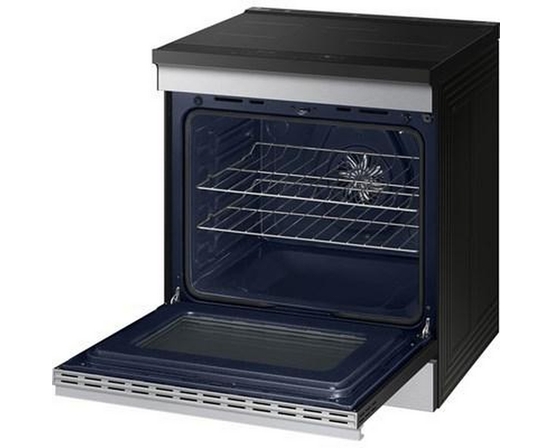 Cuisinière à induction Smart Bespoke de 6,3 pi³ Samsung - NSI6DG9300SR/AC