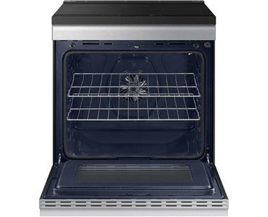 Cuisinière à induction Smart Bespoke de 6,3 pi³ Samsung - NSI6DG9500SR/AC