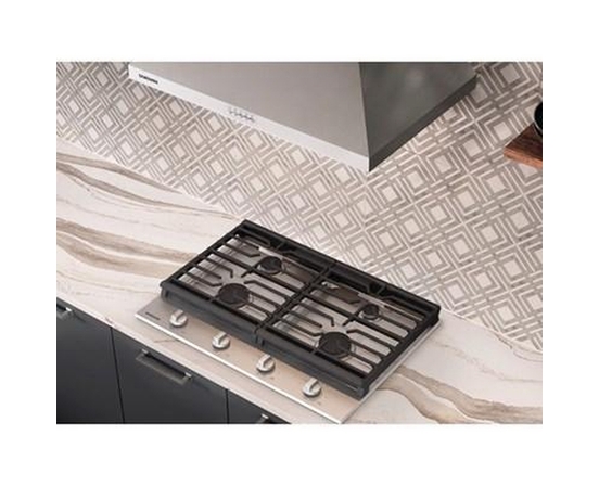 Hotte de cuisinière murale de 30 po. Samsung - NK30R5000WS/AA