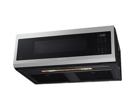 Four à micro-ondes à hotte intégrée de 30 po., 1.1 pi³ avec connectivité Wi-Fi Samsung - ME11A7510DS/AC