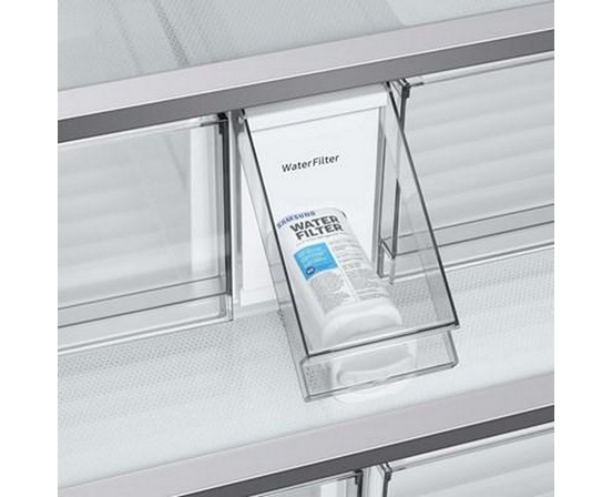 Réfrigérateur trois portes avec porte à deux battants Bespoke, à profondeur de comptoir de 36 po., 24 pi³ avec machine à glaçons double Samsung - RF24BB6600QLAA